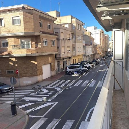 Sol Y Mar Apartments, A 200M De La Playa En El Centro ซานตาโปลา ภายนอก รูปภาพ